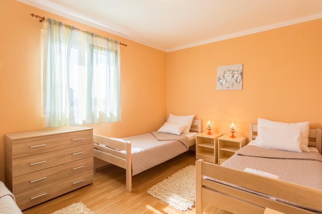 Apartment Boja Biograd Na Moru Eksteriør billede
