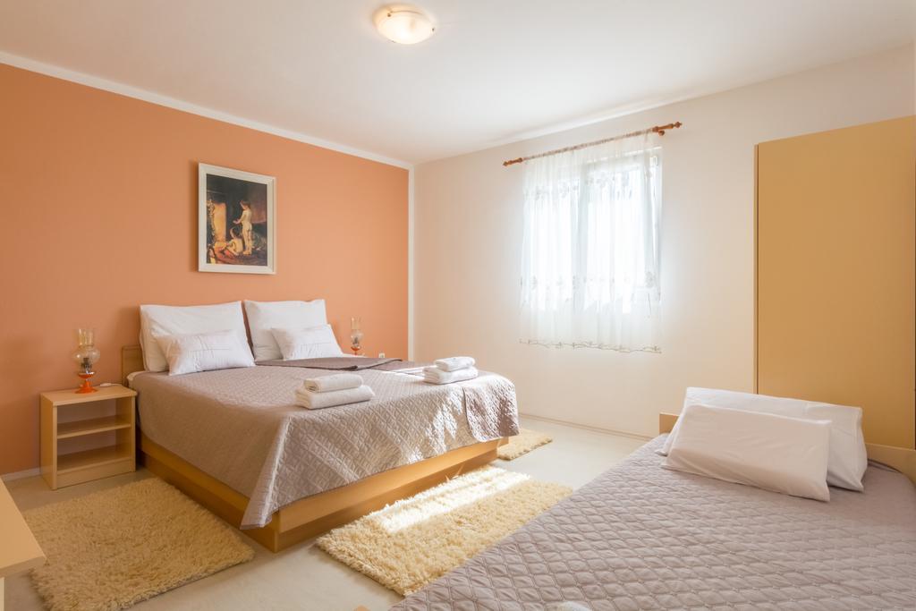 Apartment Boja Biograd Na Moru Eksteriør billede
